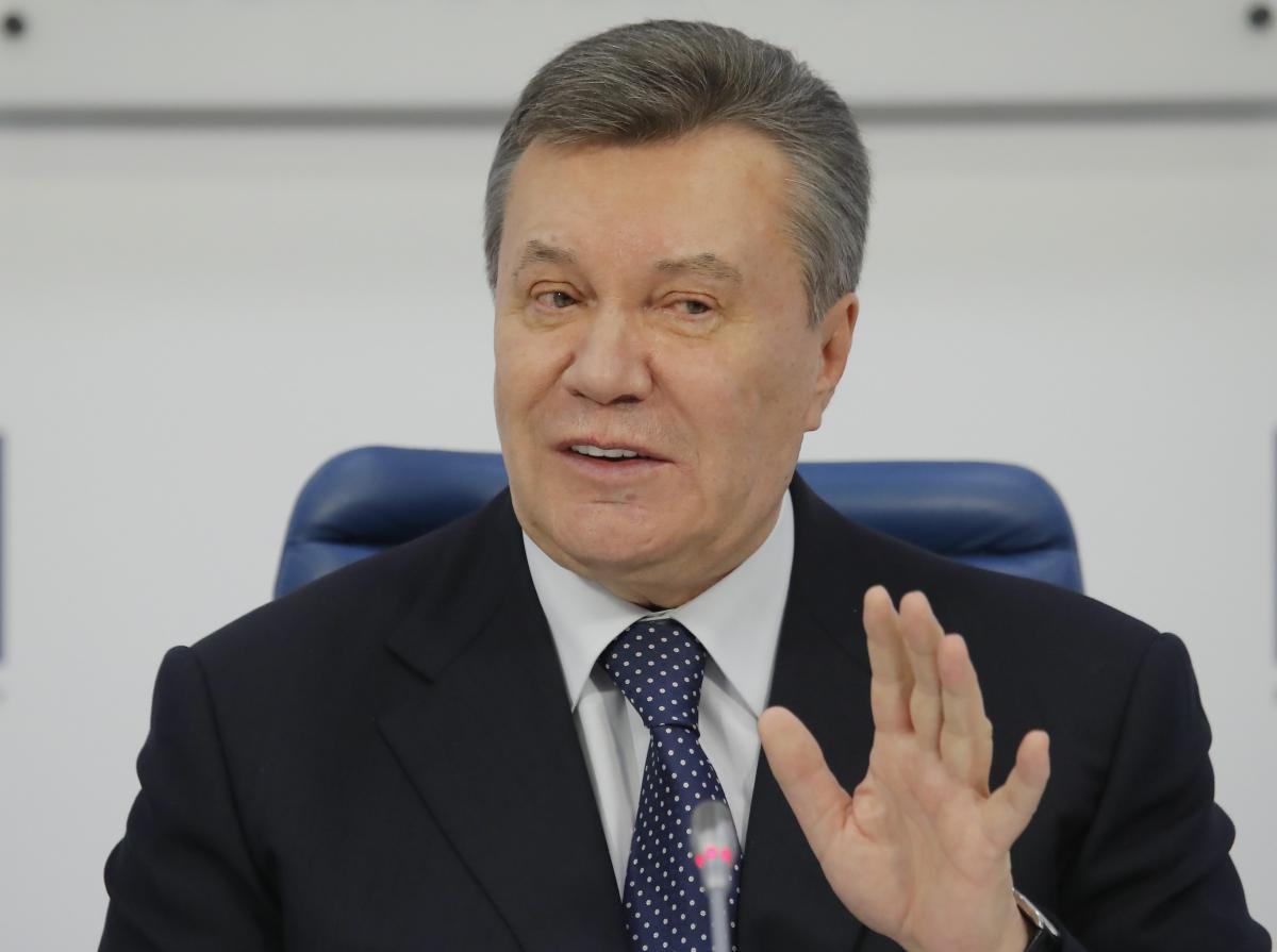 Адвокат по договору Александр Горошинский заявил, что его подзащитный Виктор Янукович готов выступить с последним словом в суде, однако хочет, чтобы это выступление происходило в режиме видеоконференцсвязи и был организован с помощью международного правового запроса от Украины в Россию